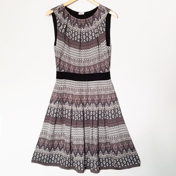 L'AGENCE Print Pleated Satin Fit & Flare Dress Size 6 Nordstrom $495 Aztec Silky - Picture 15 of 16